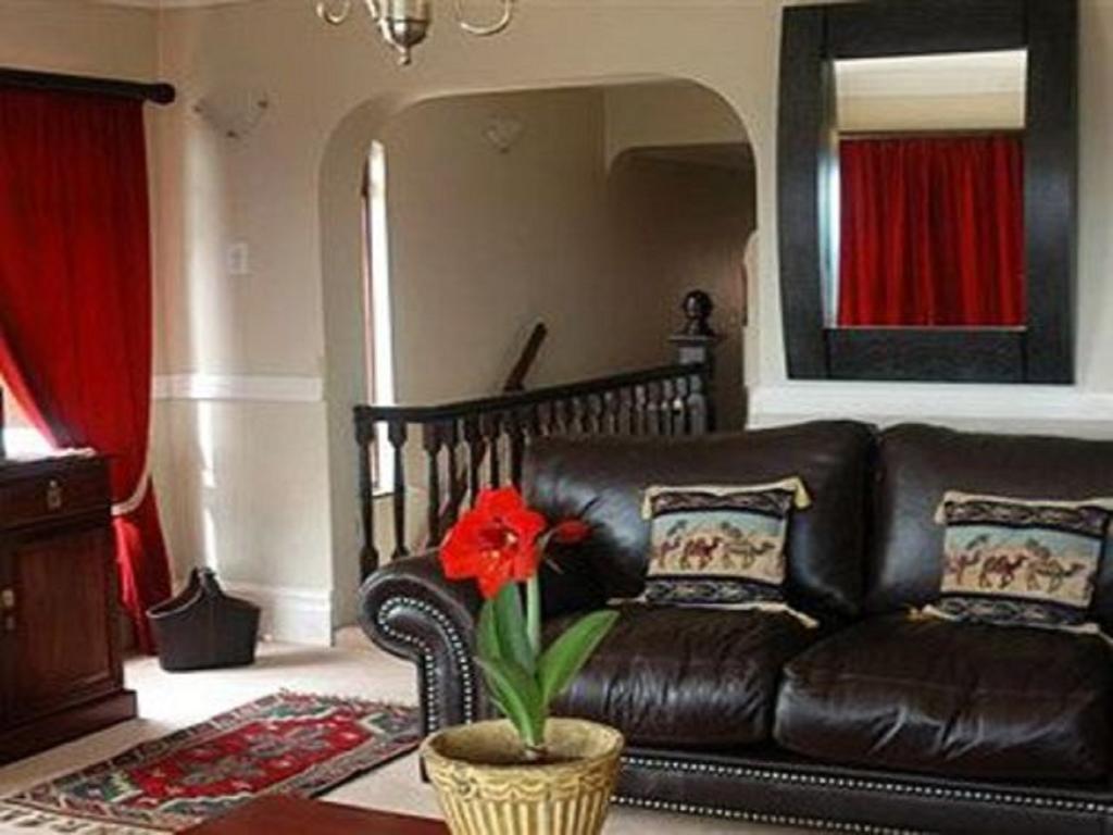 Villa Valencia New Germany 외부 사진